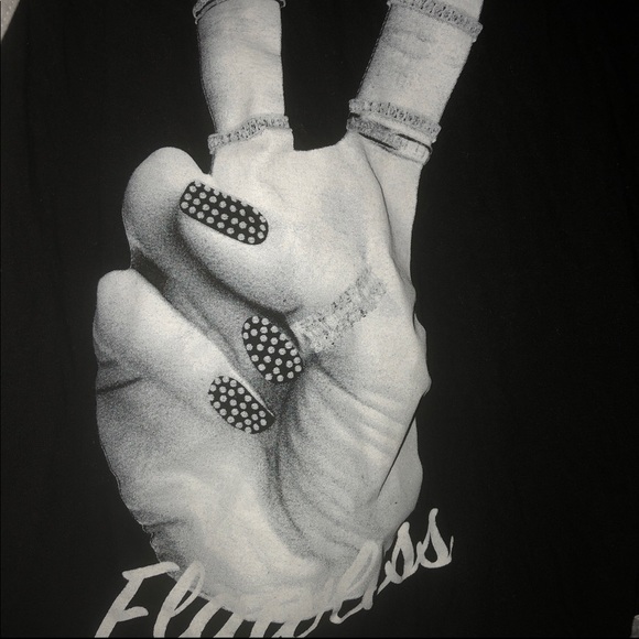 Top - Picture 2 of 2